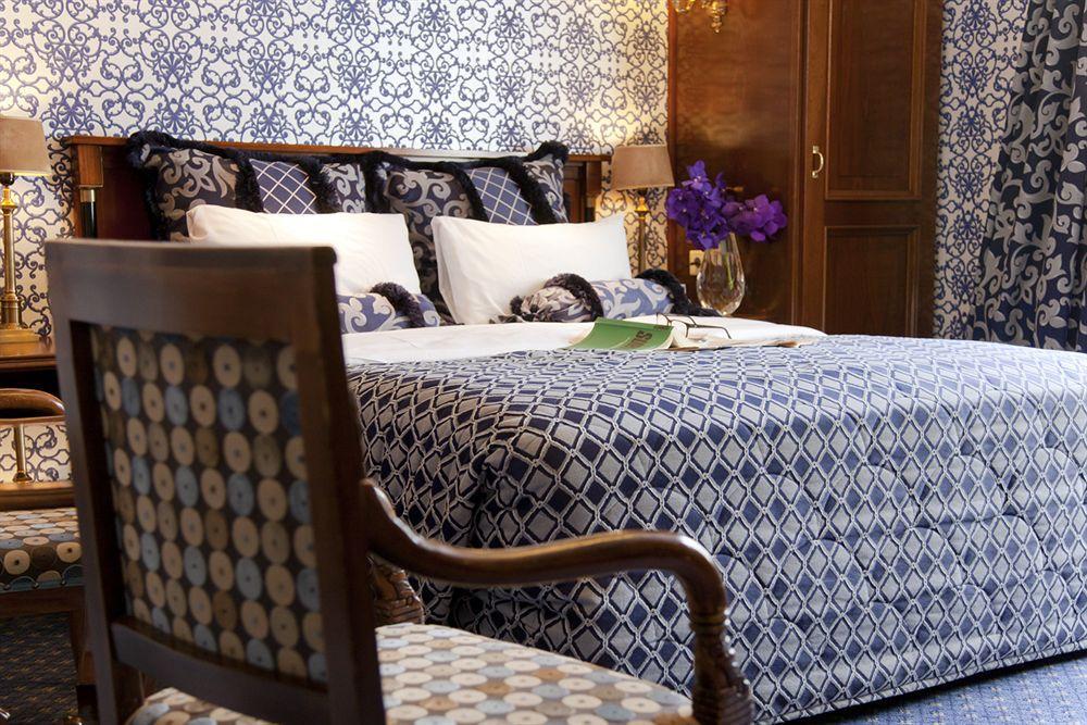 Estheréa Hotel