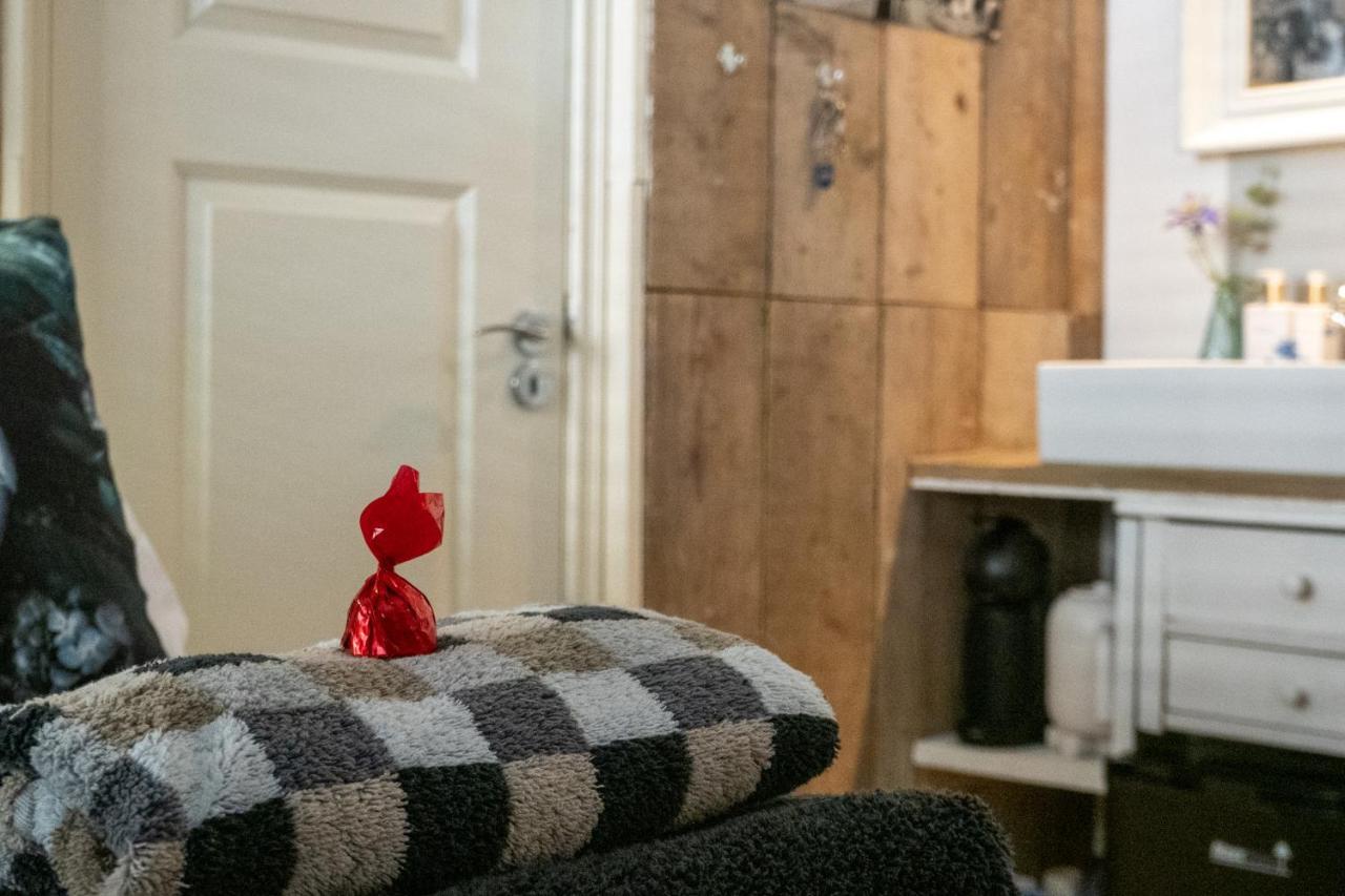 Guesthouseamsterdam Gasthuis Amsterdam