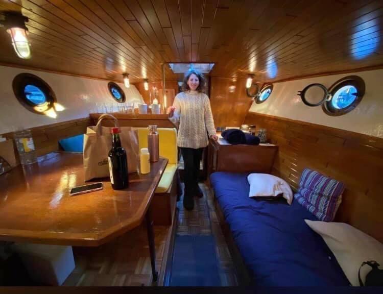 Botel Boat Center Amsterdam