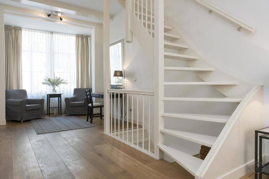 Stylish Canalhouse A