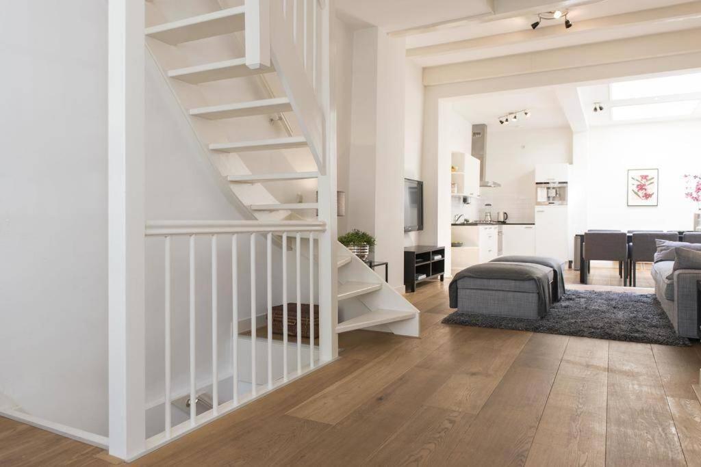 Stylish Canalhouse A Amsterdam