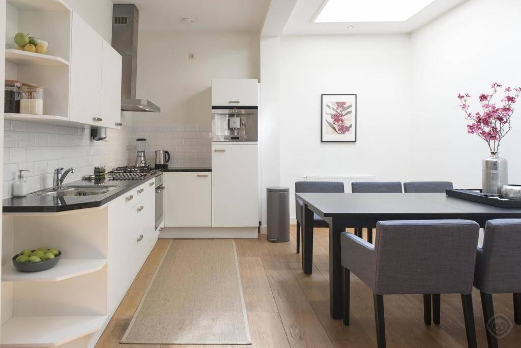 Stylish Canalhouse A * Amsterdam