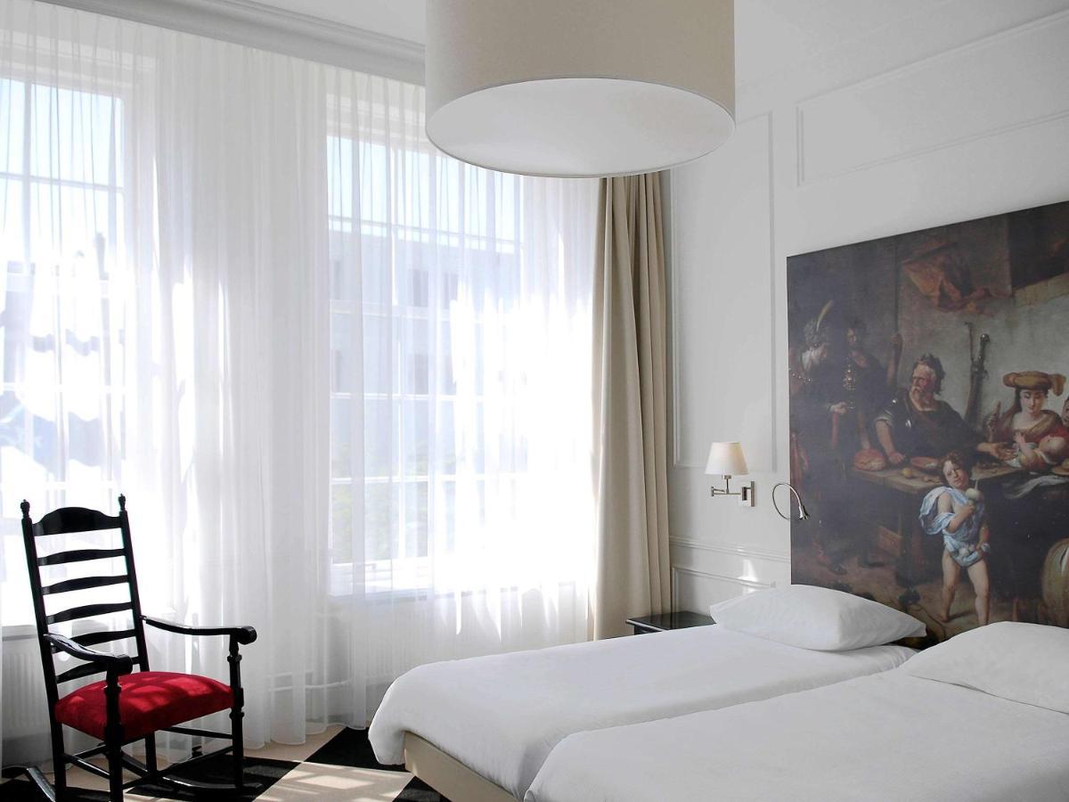 Mercure Centre Canal District Hotel 4*