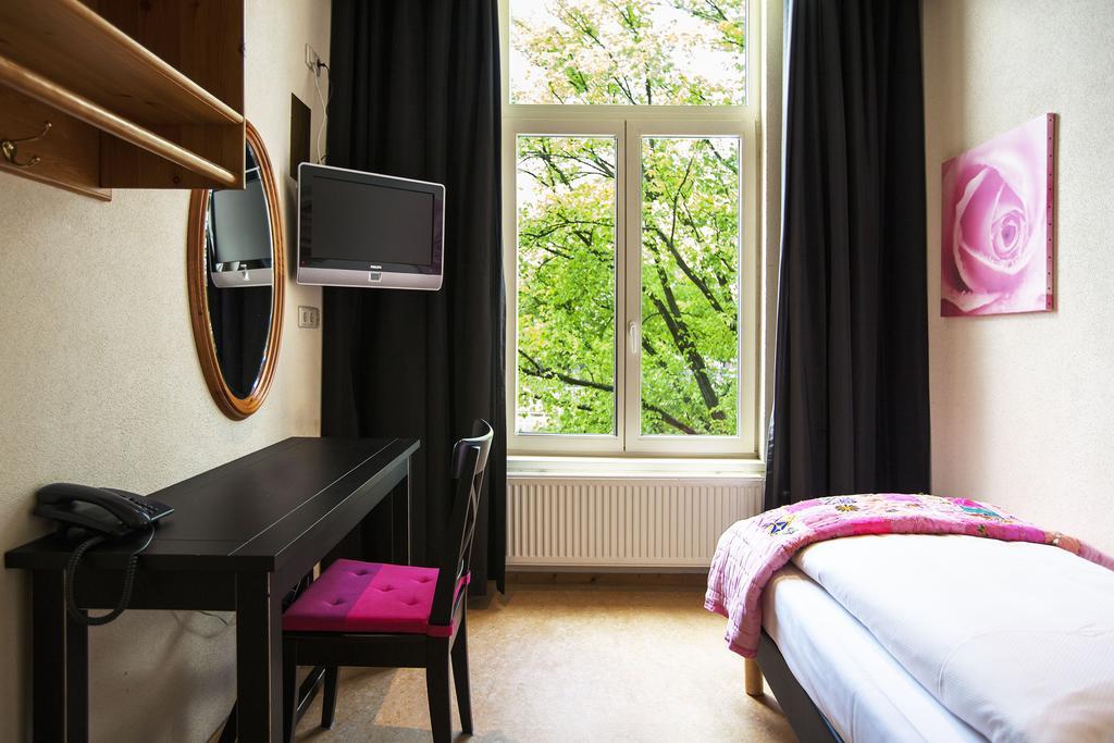 The Bridge Hotel 3*