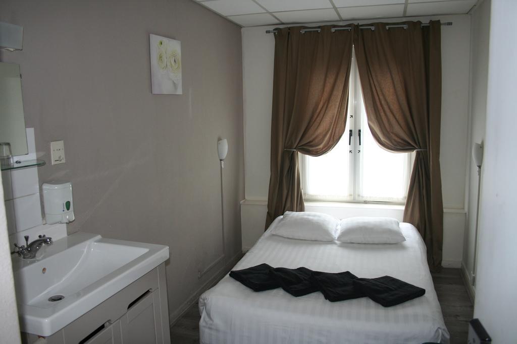 Budget Barbacan Hotel 2*