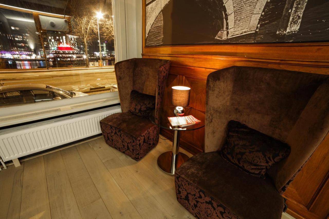 Capsule hotel Double Room In Mansion *