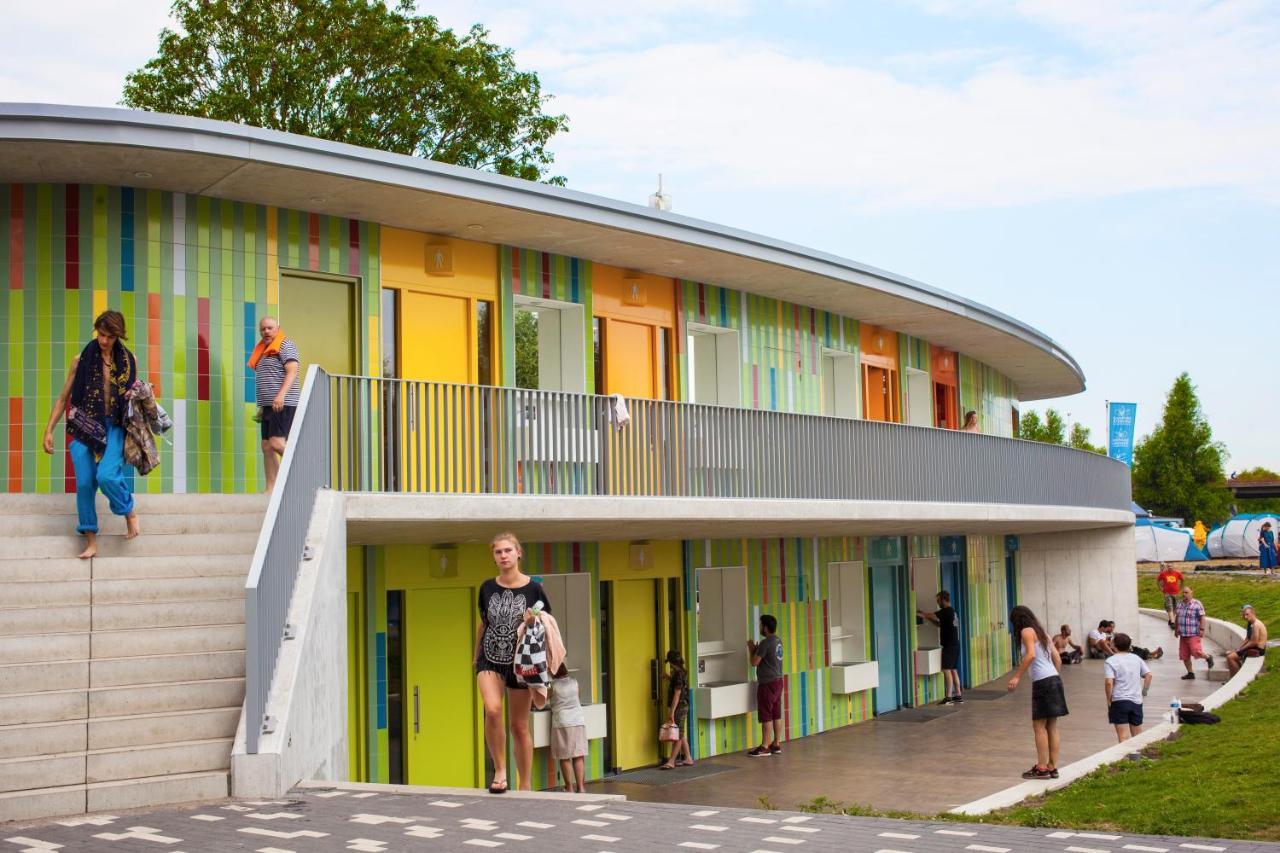 Campsite Zeeburg 3*