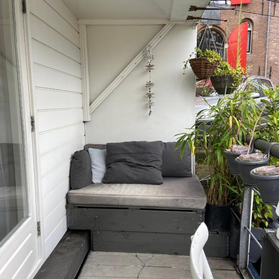 Houseboat Bonnie Amsterdam