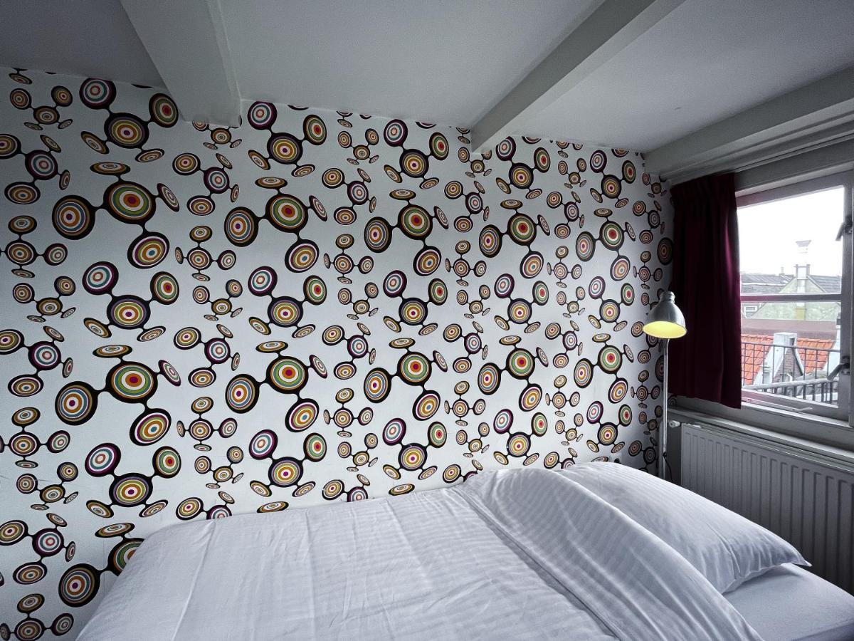 & Bar Royal Taste Hotel
