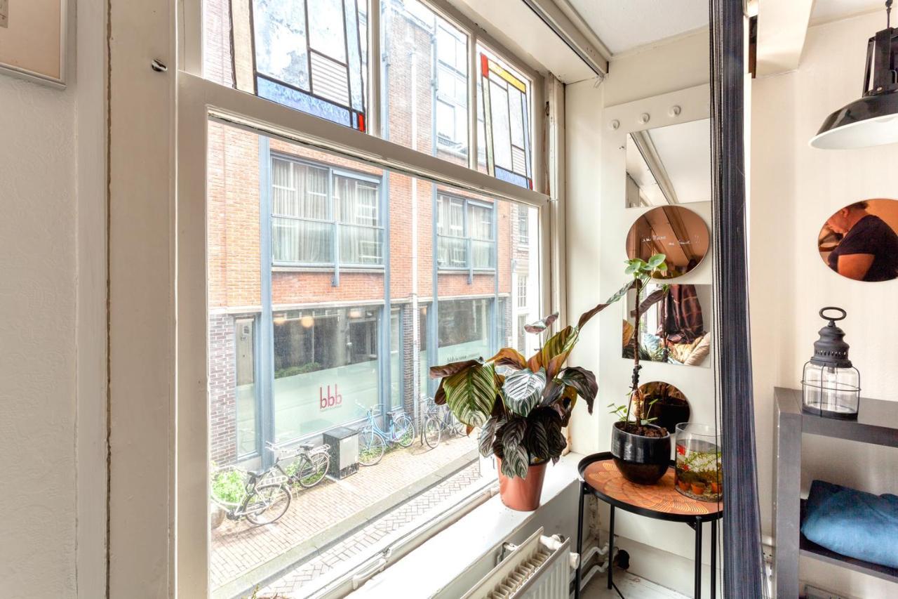 1971 Hazenstraat - Shared Bathroom Homestay