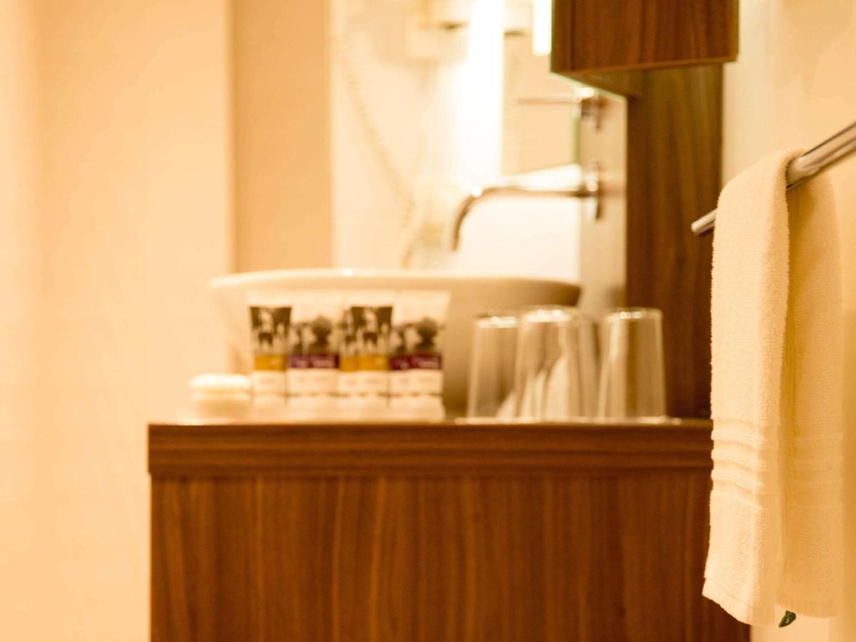 Mercure Centre Canal District 4*