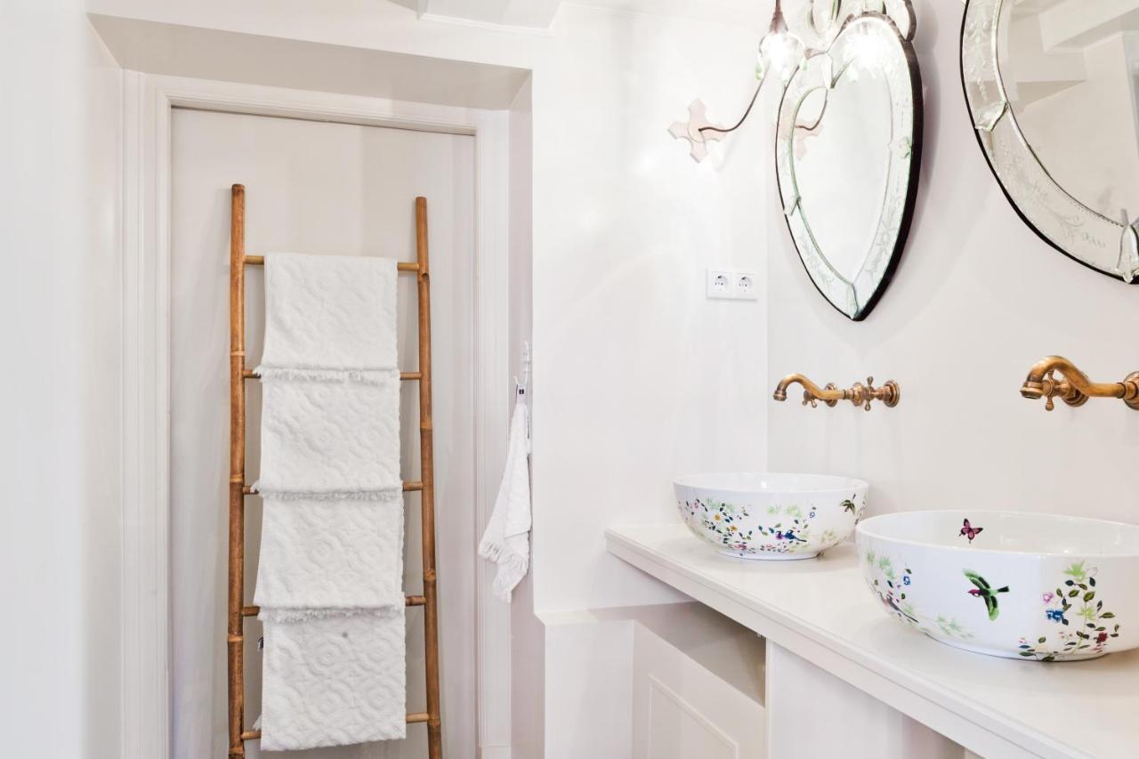 Luna's Hideaway Bed & Breakfast Amsterdam
