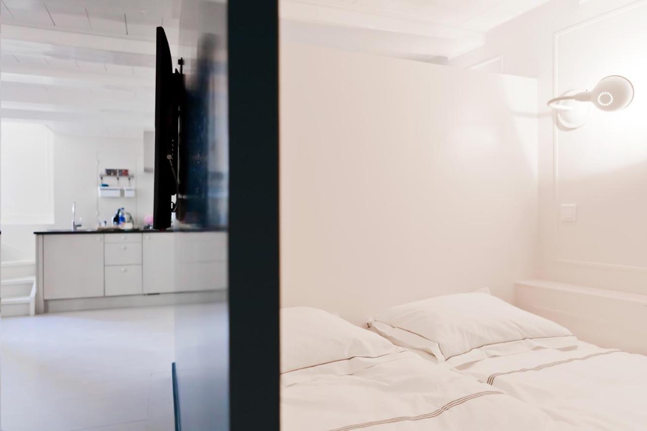 Luna's Hideaway Bed & Breakfast Amsterdam