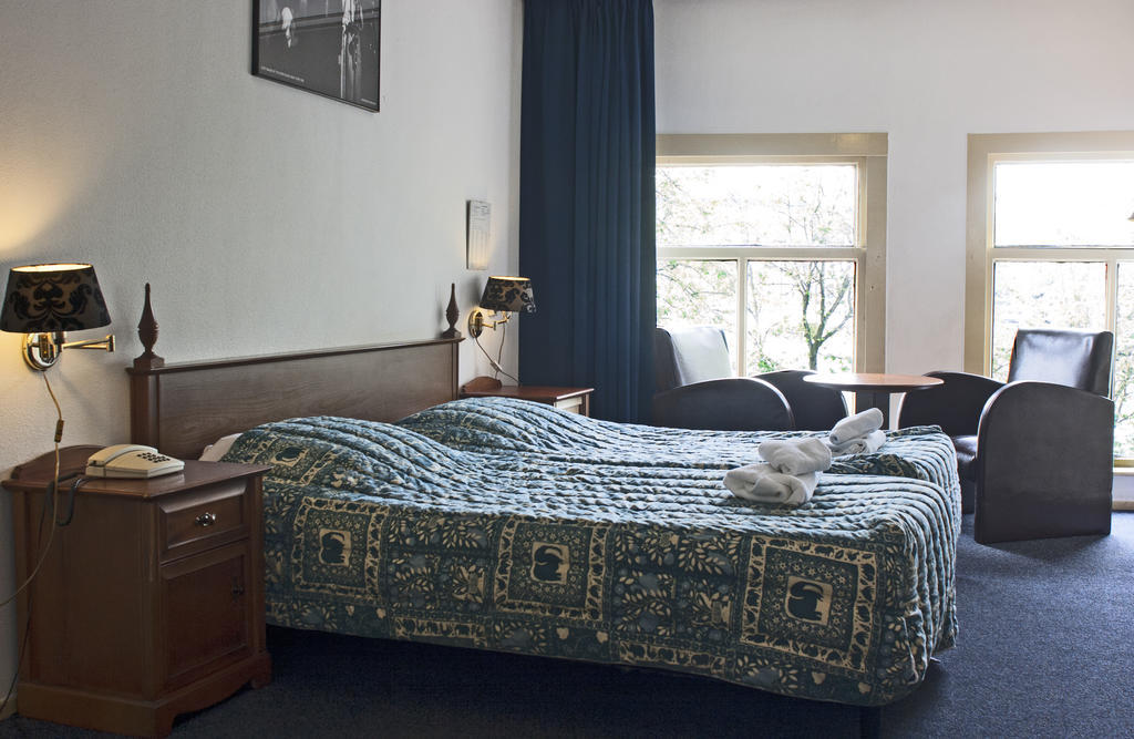 Prins Hendrik Hotel 3*