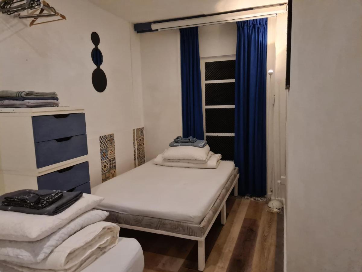 Appartement 1 Bedroom 15 Min By Tram To Centre! Amsterdam