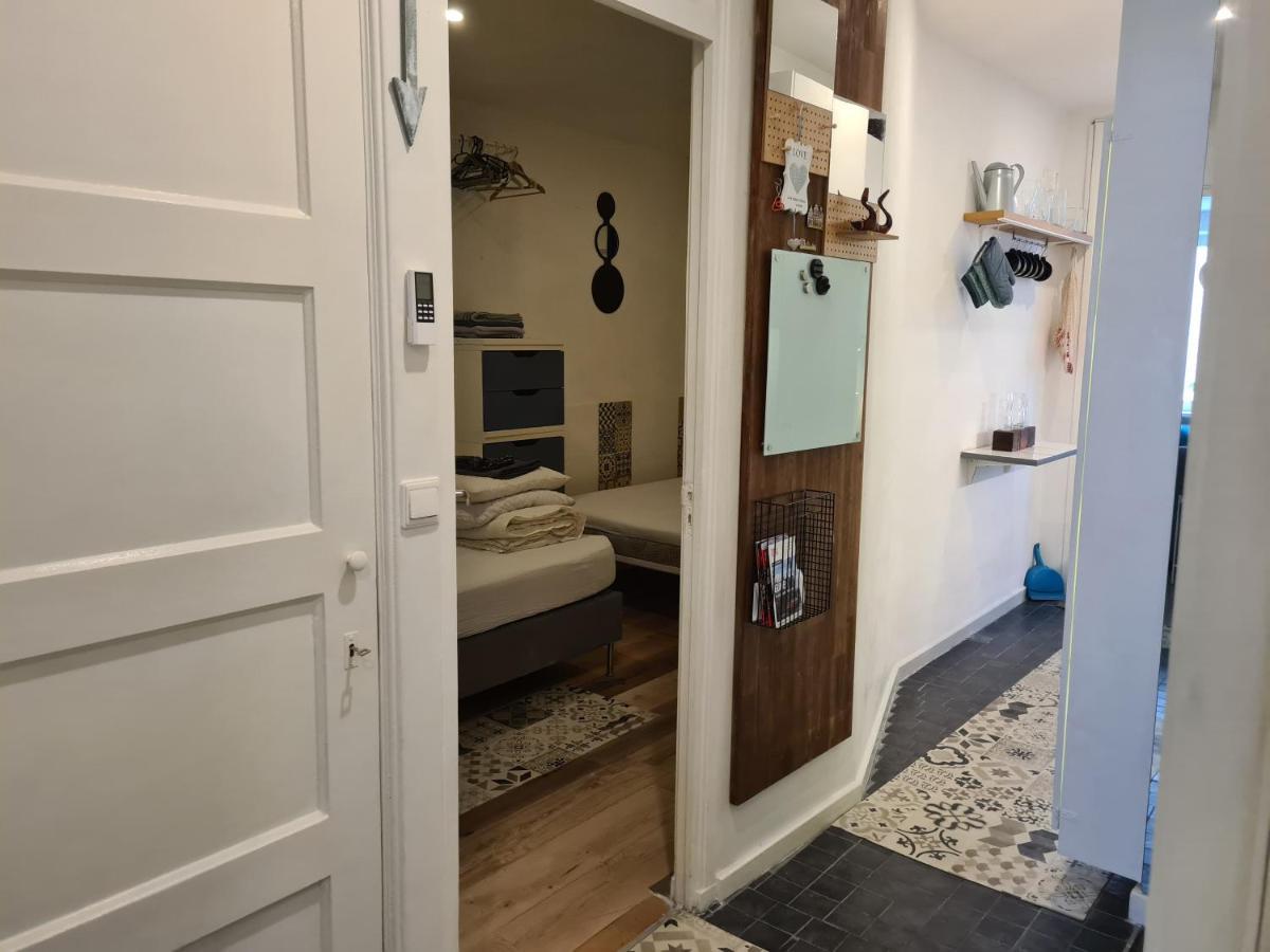 1 Bedroom 15 Min By Tram To Centre! Appartement Amsterdam