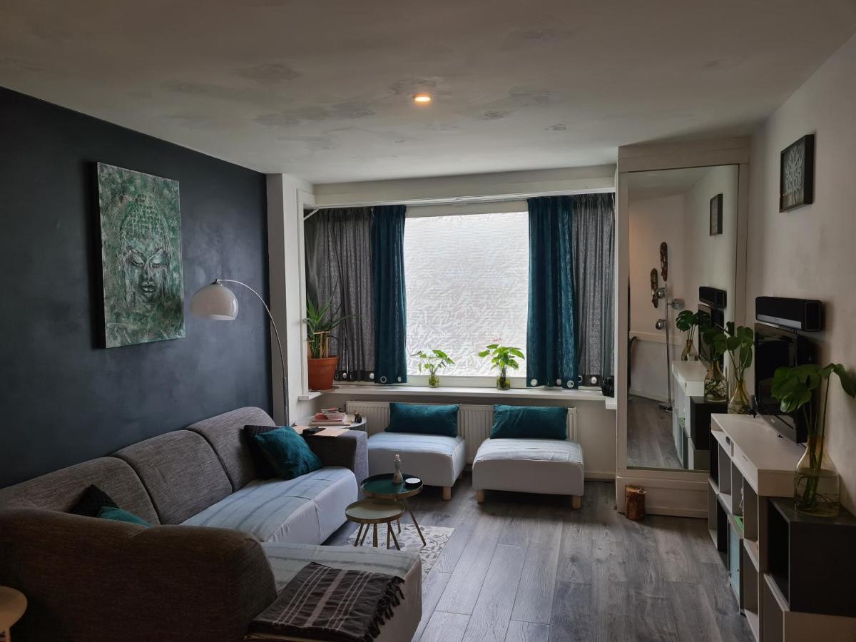 Apartment 1 Bedroom 15 Min By Tram To Centre! Amsterdam