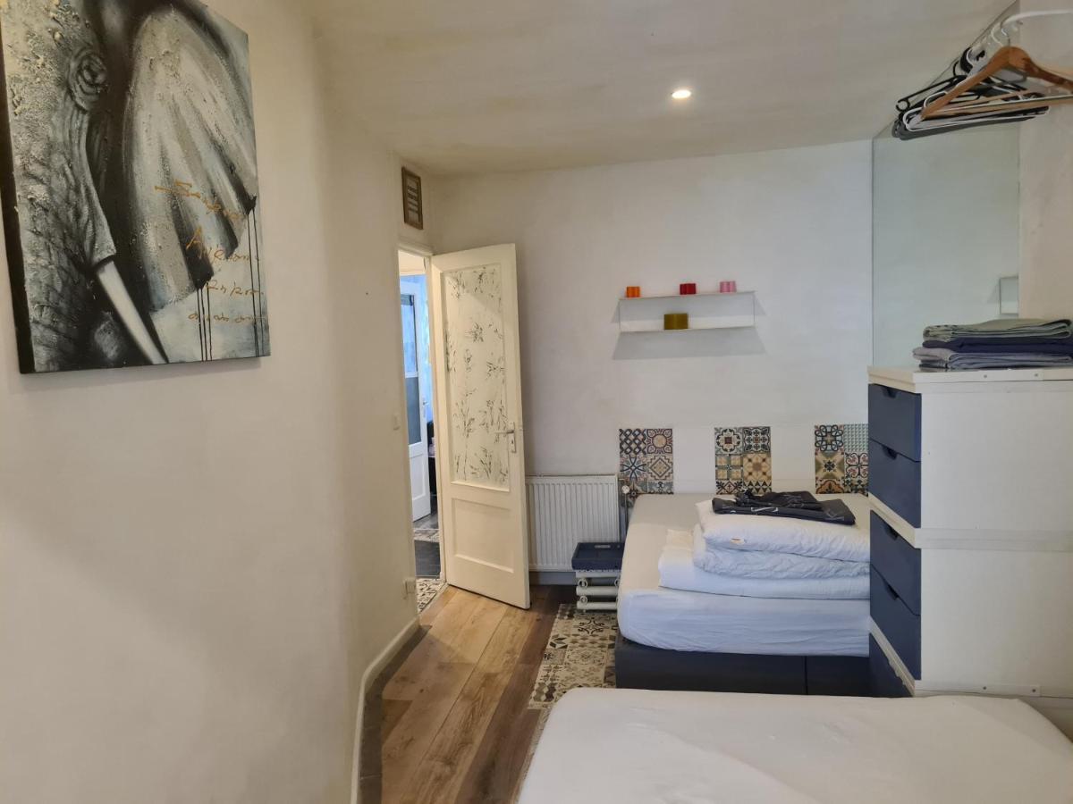 1 Bedroom 15 Min By Tram To Centre! Apartment