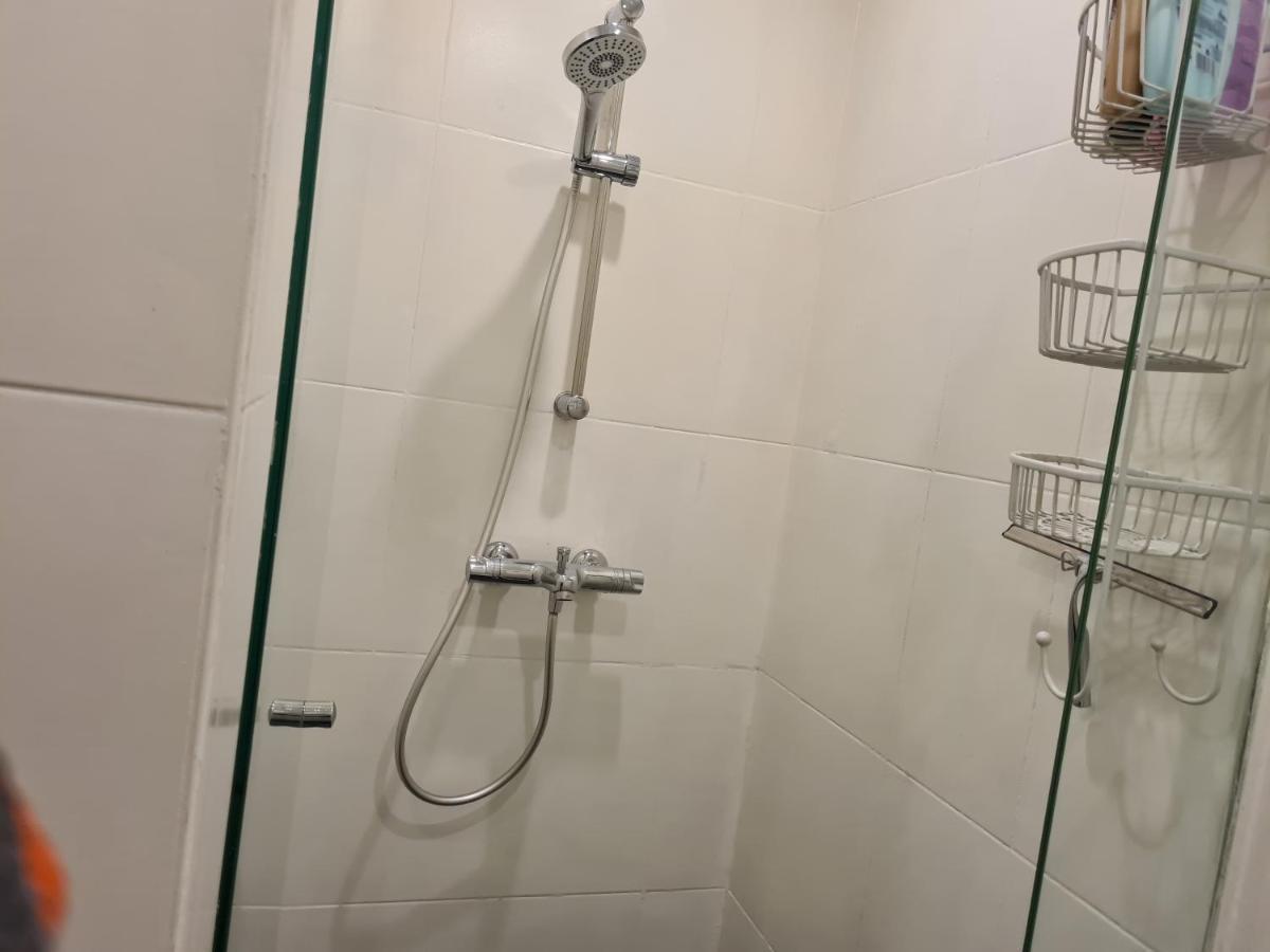 Appartement 1 Bedroom 15 Min By Tram To Centre! Amsterdam