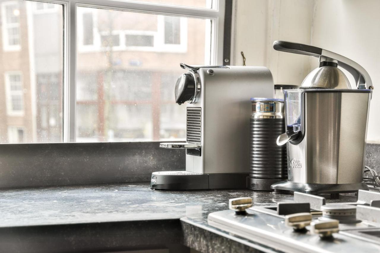 Bed & Breakfast Spiegelgracht With Canal View Amsterdam