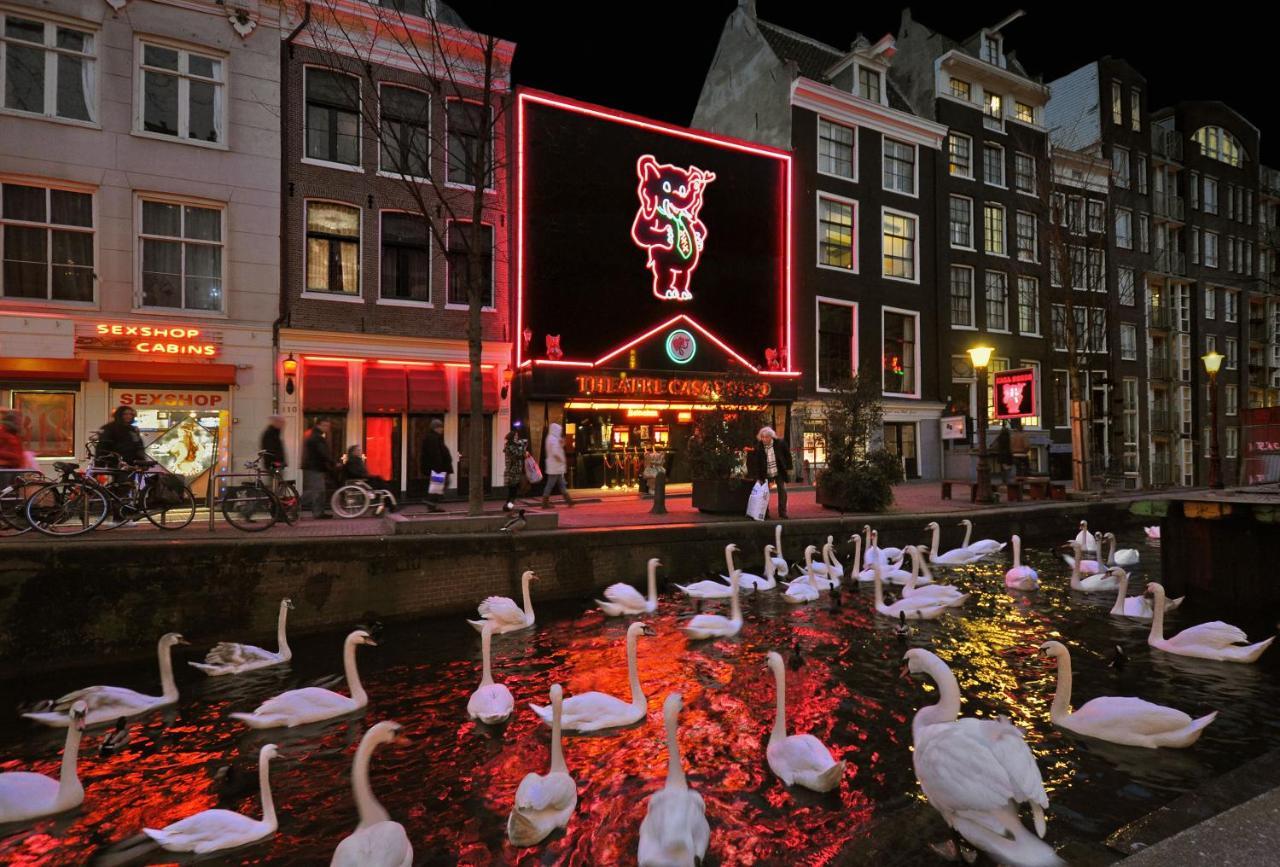 & Bar Royal Taste * Amsterdam