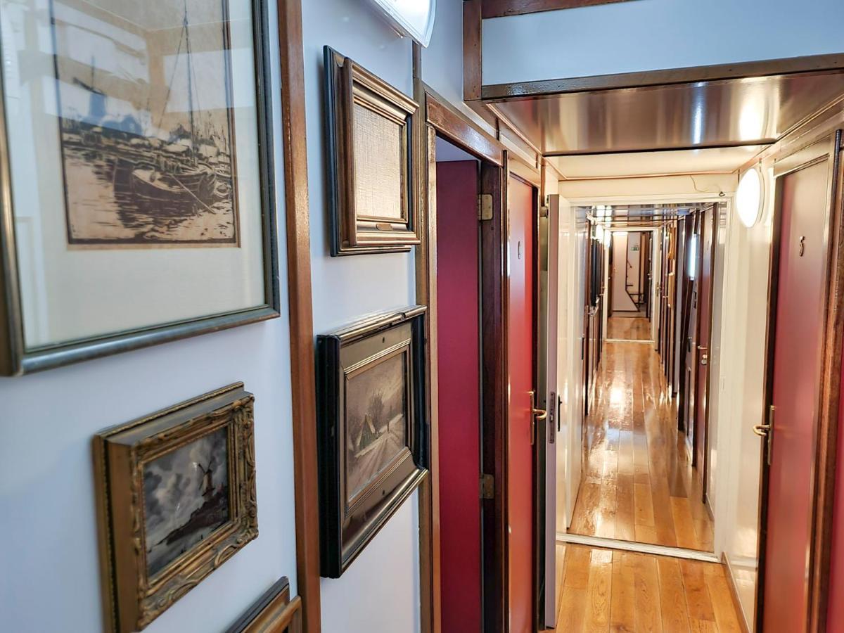 Hotelboat Hotel