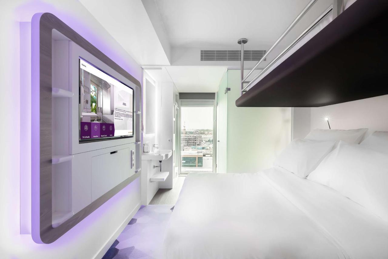 Yotel 4*