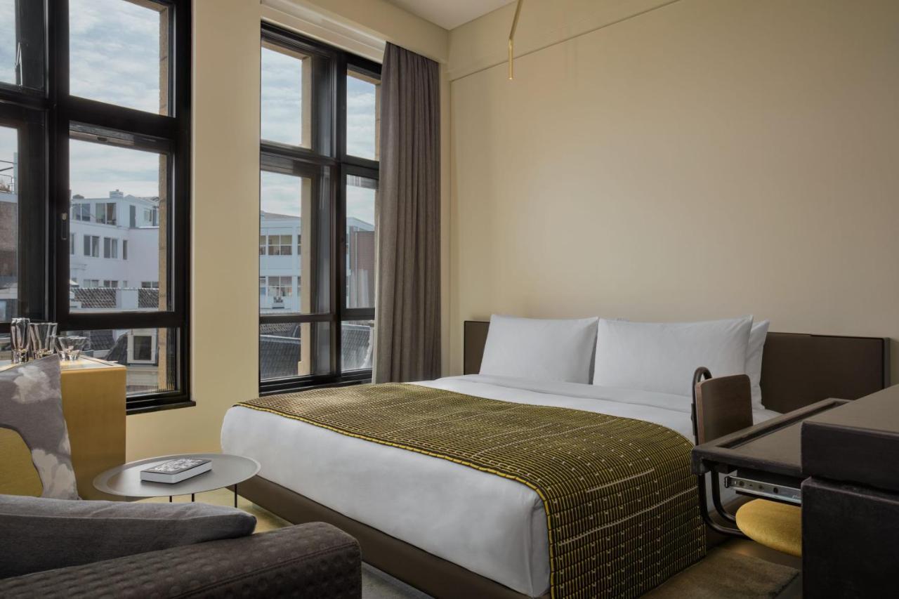Hotel W