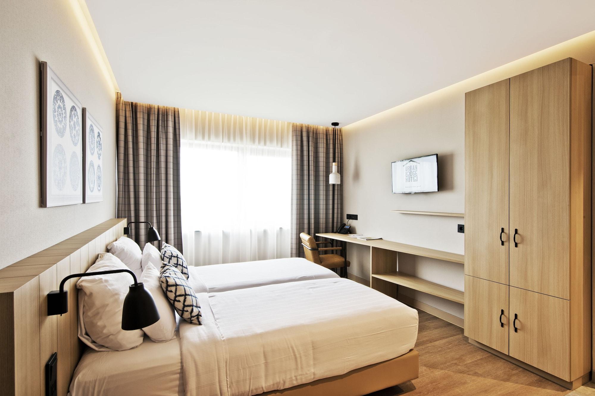 Urban Hotel 4*