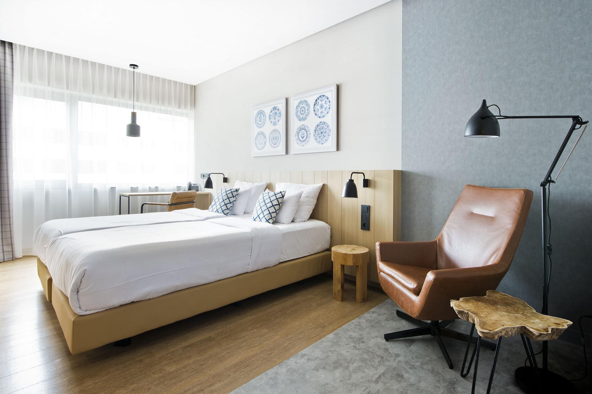 Hotel Urban 4*