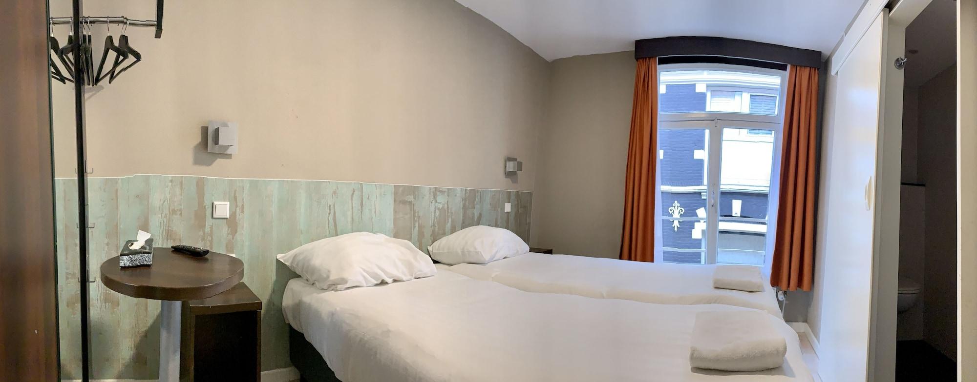 Damrak Hotel