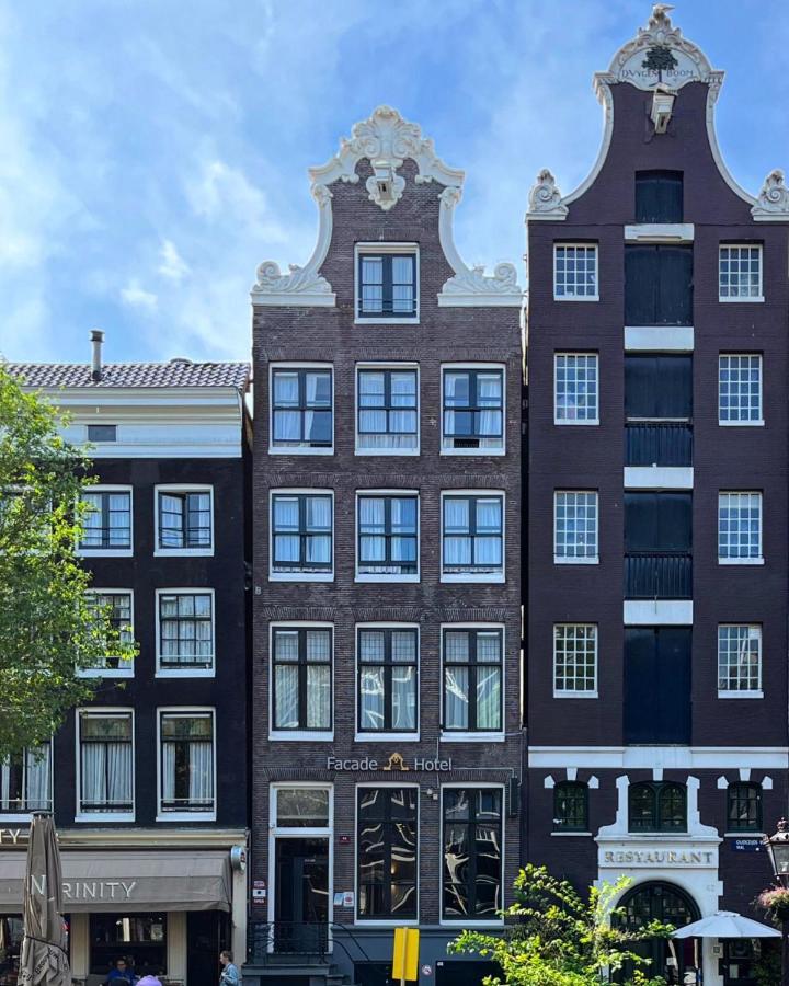 Facade 2* Amsterdam