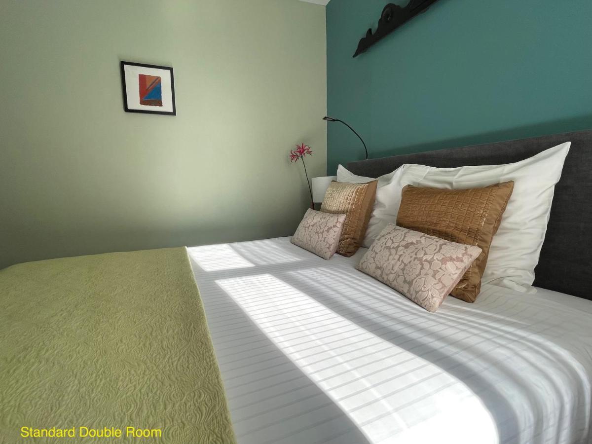Decor Canal House *