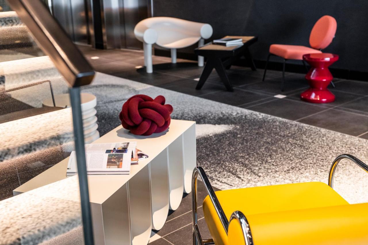Tribe Hotel Amsterdam