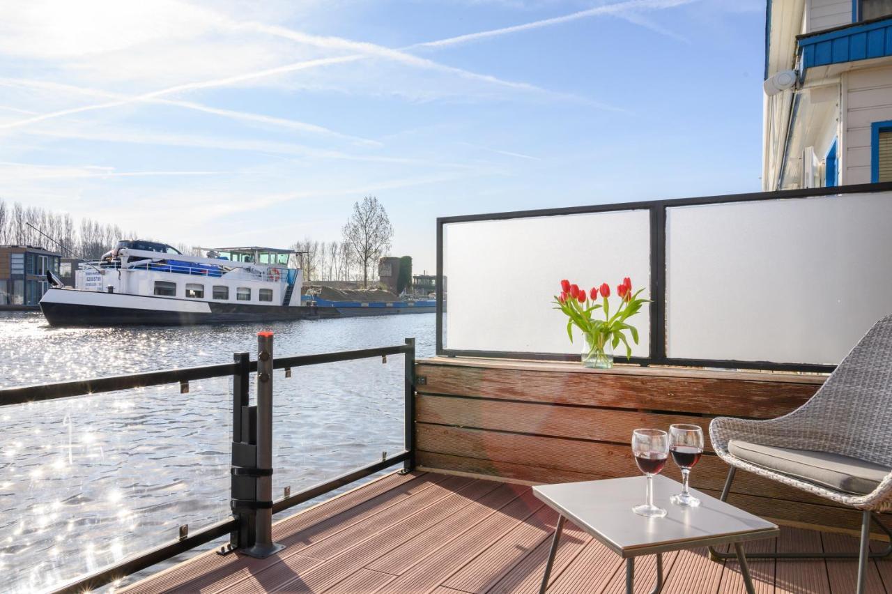 Bed & Breakfast Houseboat With Canalview And Free Bikes Amsterdam