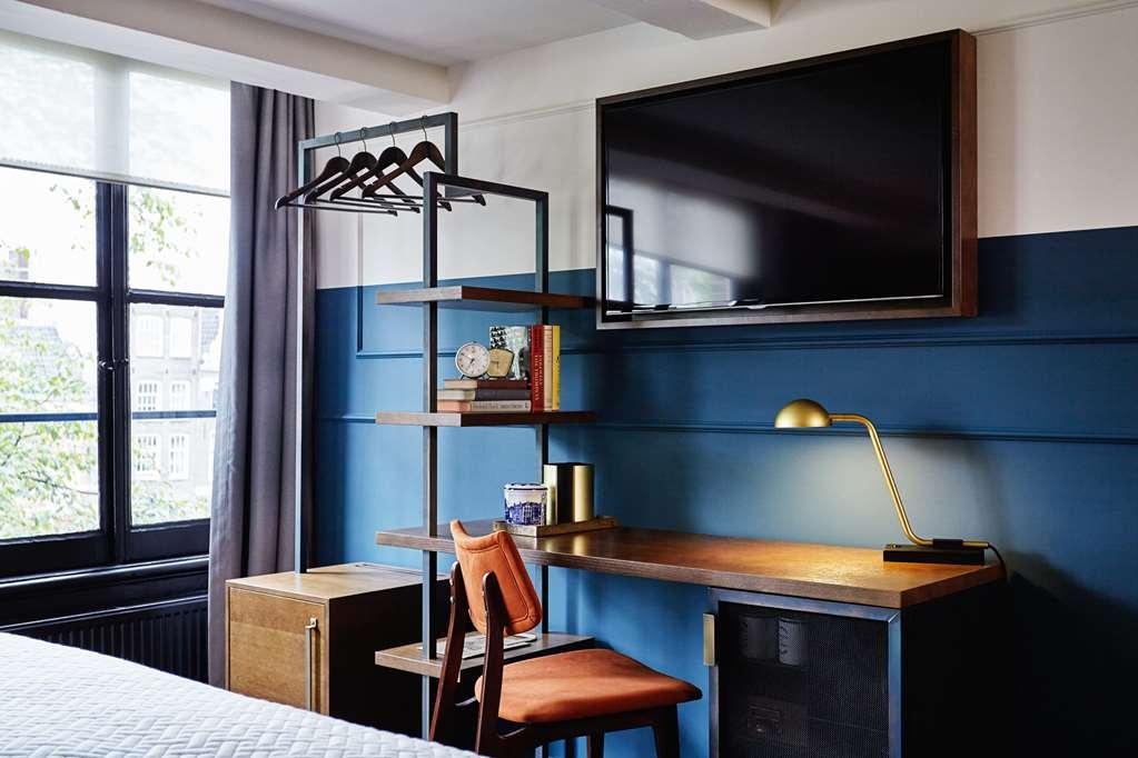 The Hoxton, Hotel