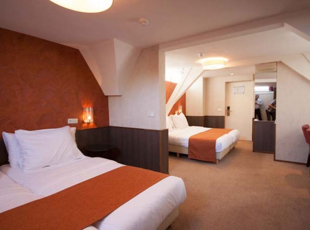 Hotel The Bird 3*
