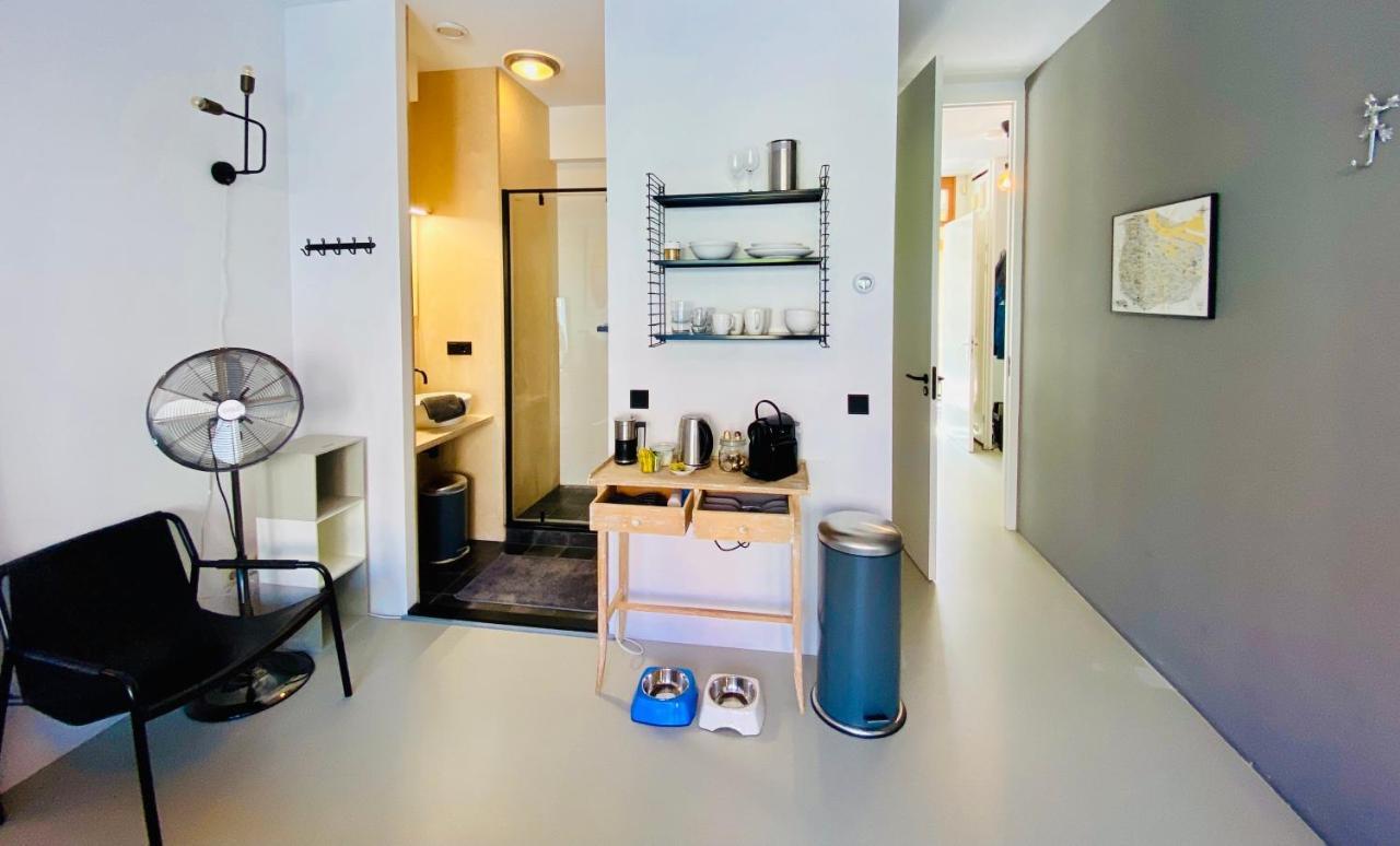 Private With Free Car Parking Bed & Breakfast Amsterdam