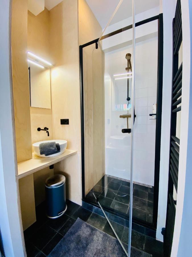 Private With Free Car Parking Bed & Breakfast 2*