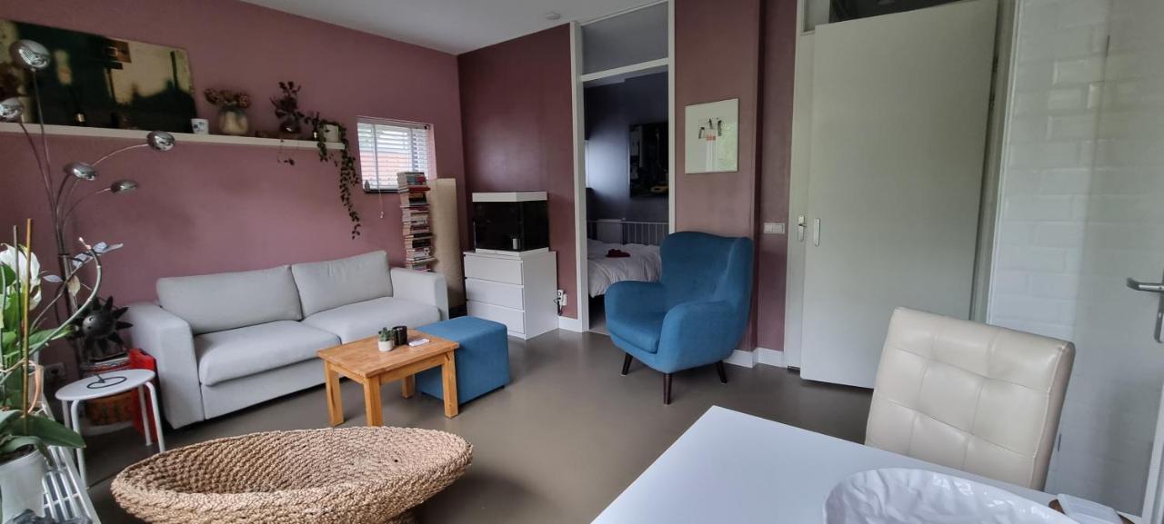 Lovely 1 Bedroom With Garden *