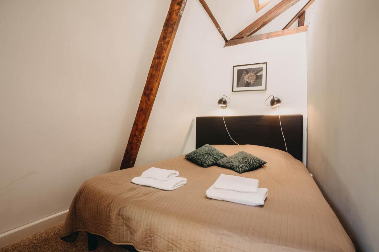 Bed & Breakfast Follow Your Heart In