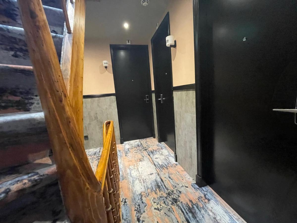 Beautique Centre Hotel