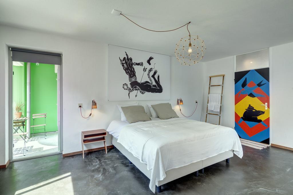 Hotel Zuid Oost Heesterveld / Zoh