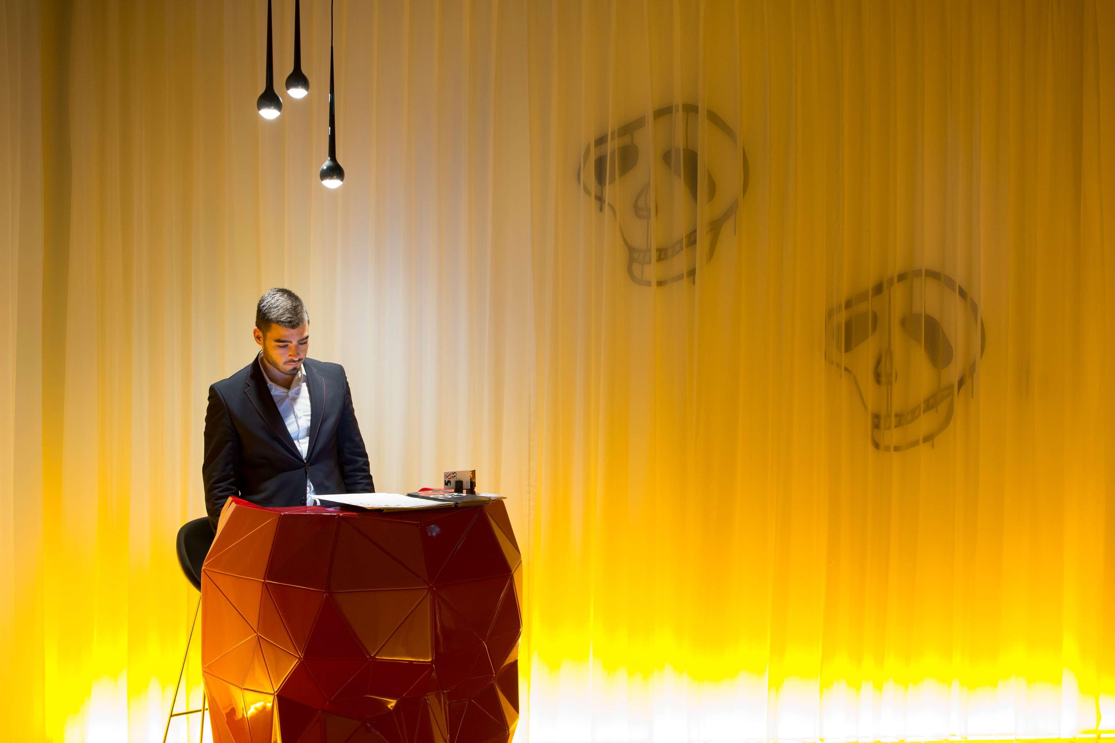 Art'otel Amsterdam, Powered By Radisson Hotel Amsterdam