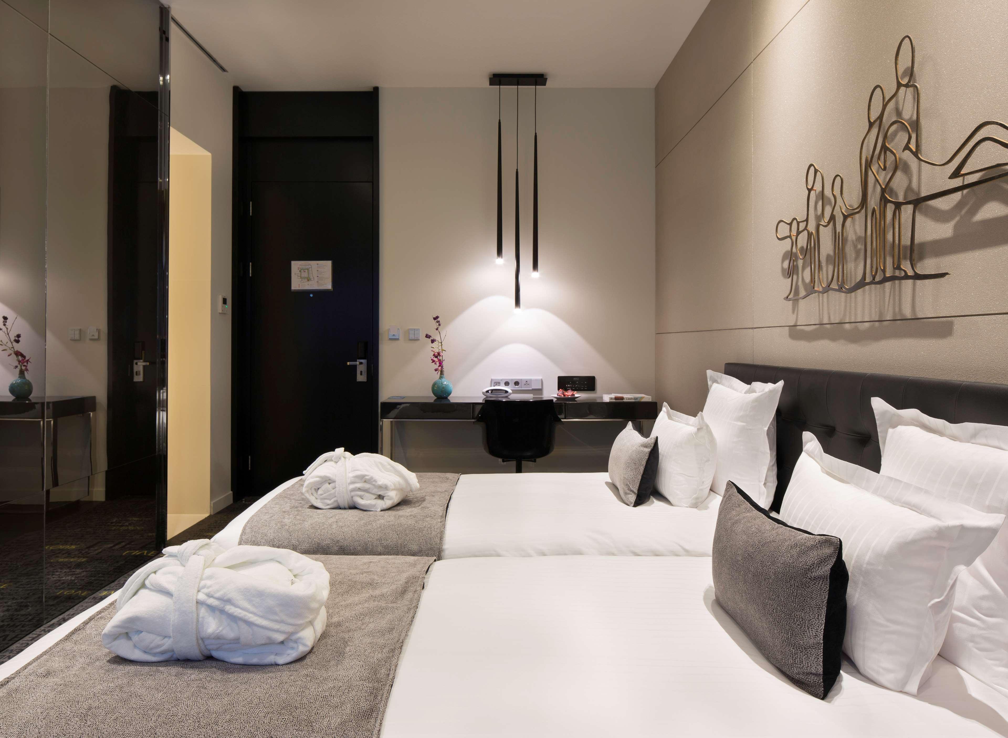 Hotel Art'otel Amsterdam, Powered By Radisson 4*