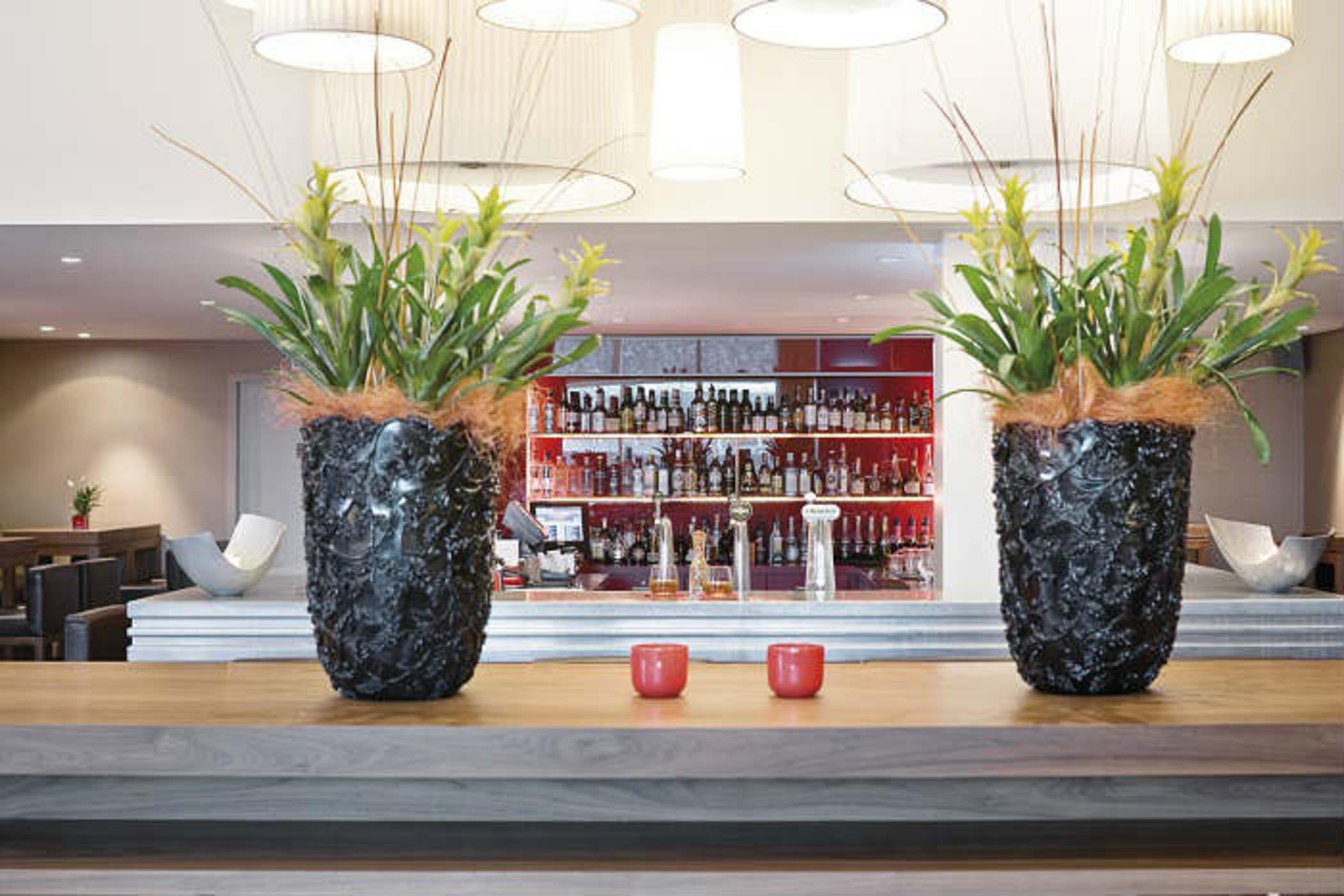 Hotel Mövenpick City Centre 4*