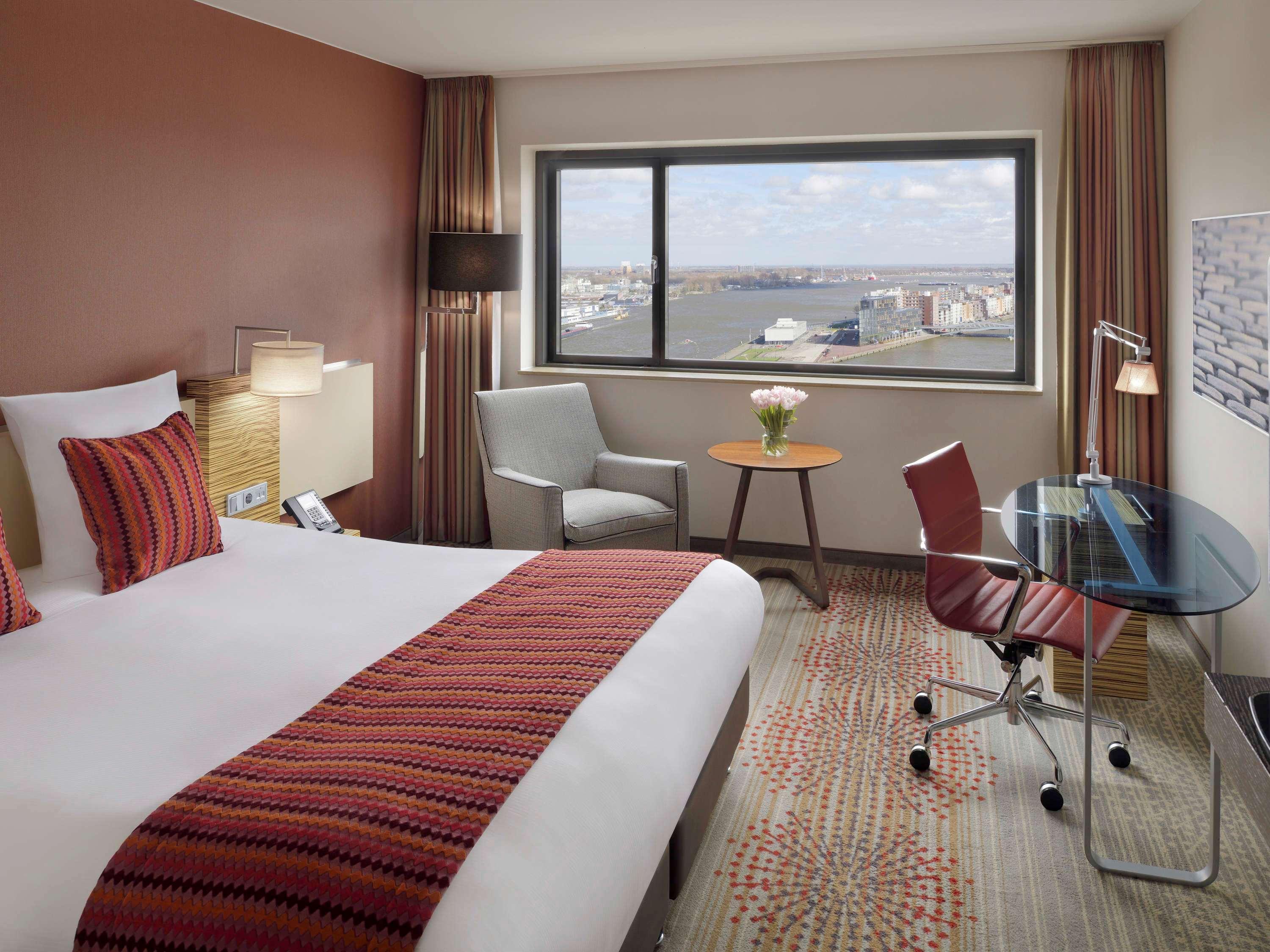 Mövenpick City Centre 4* Amsterdam