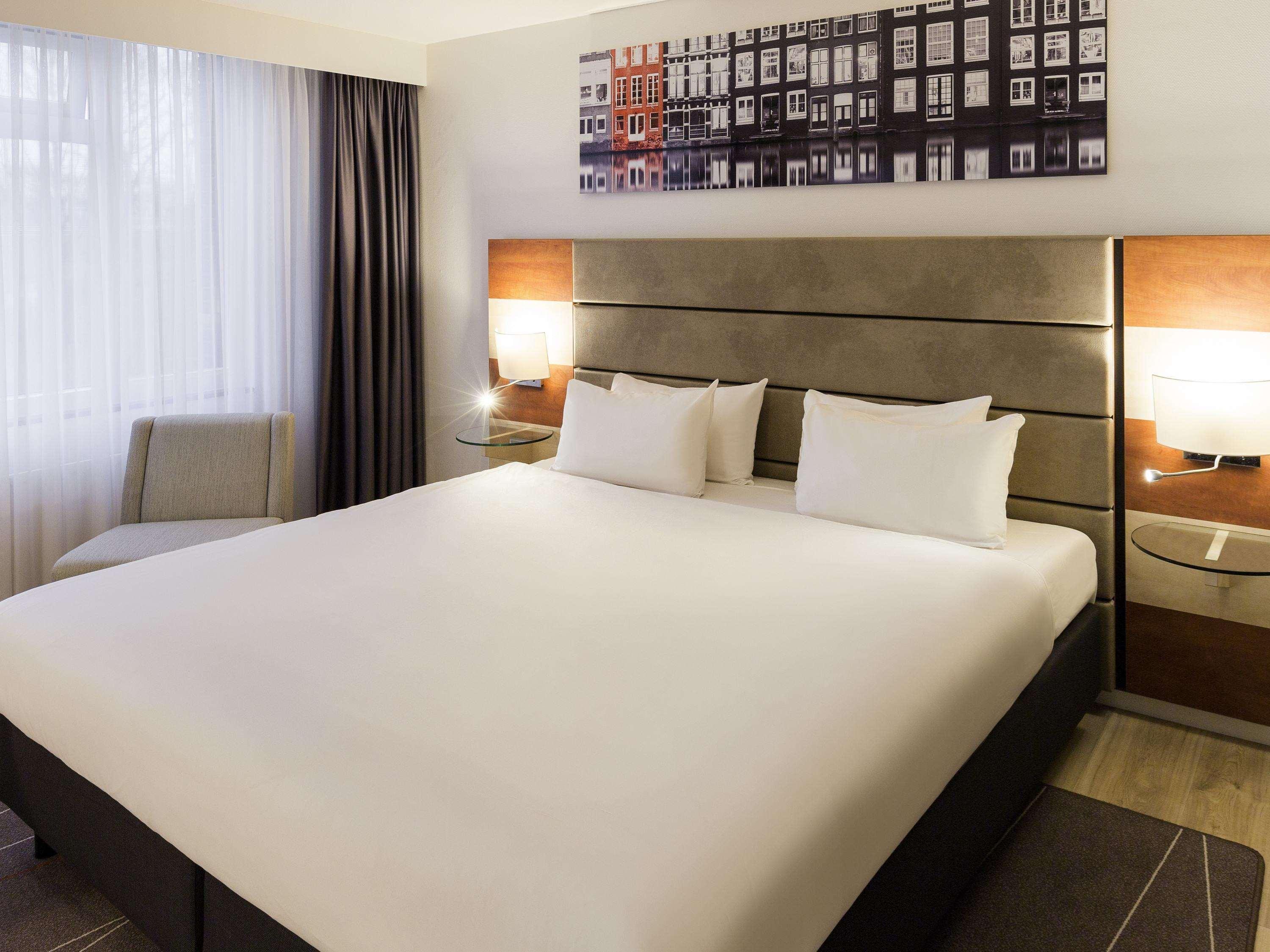 Mercure West 4*