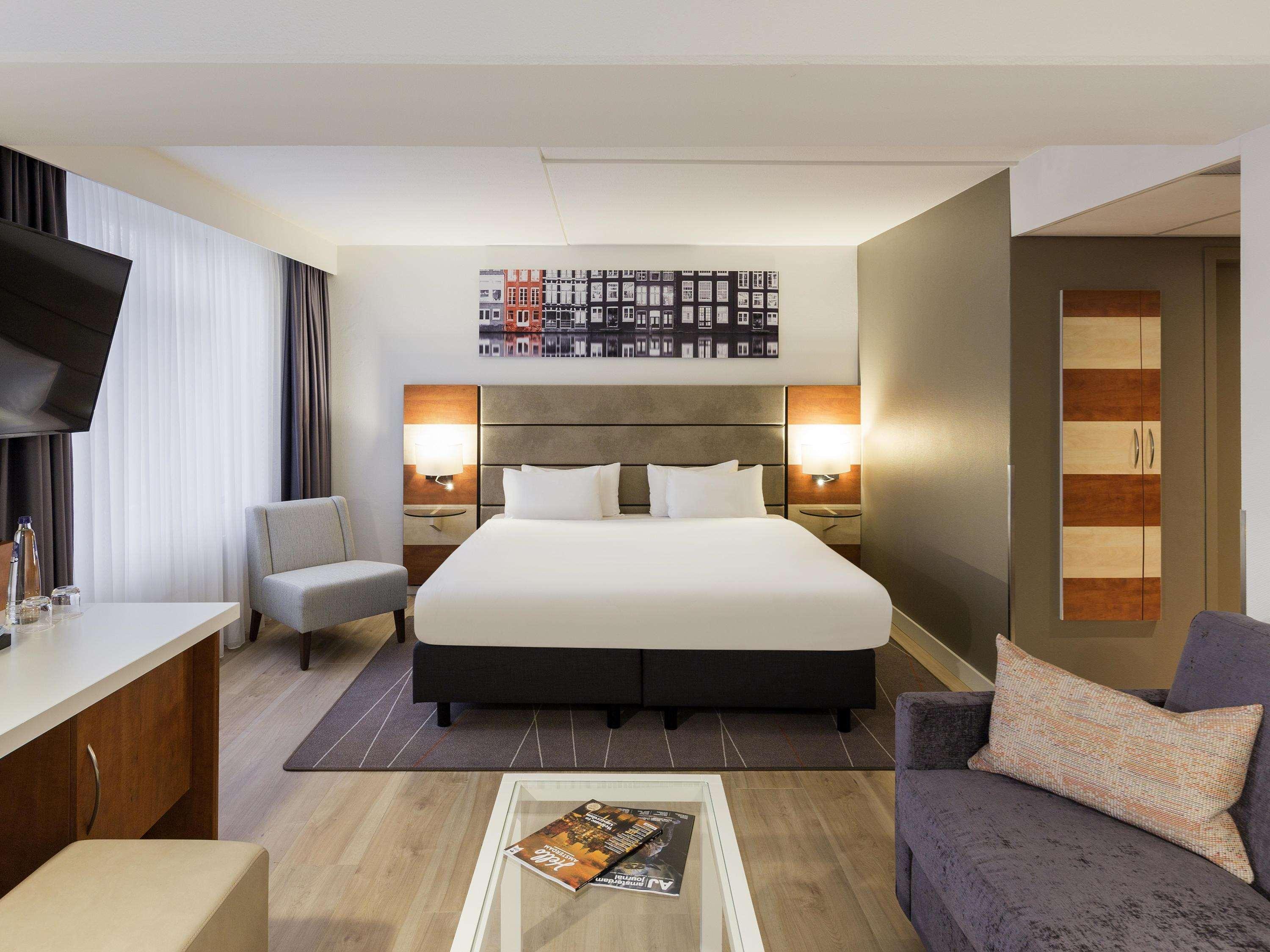 Mercure West 4*