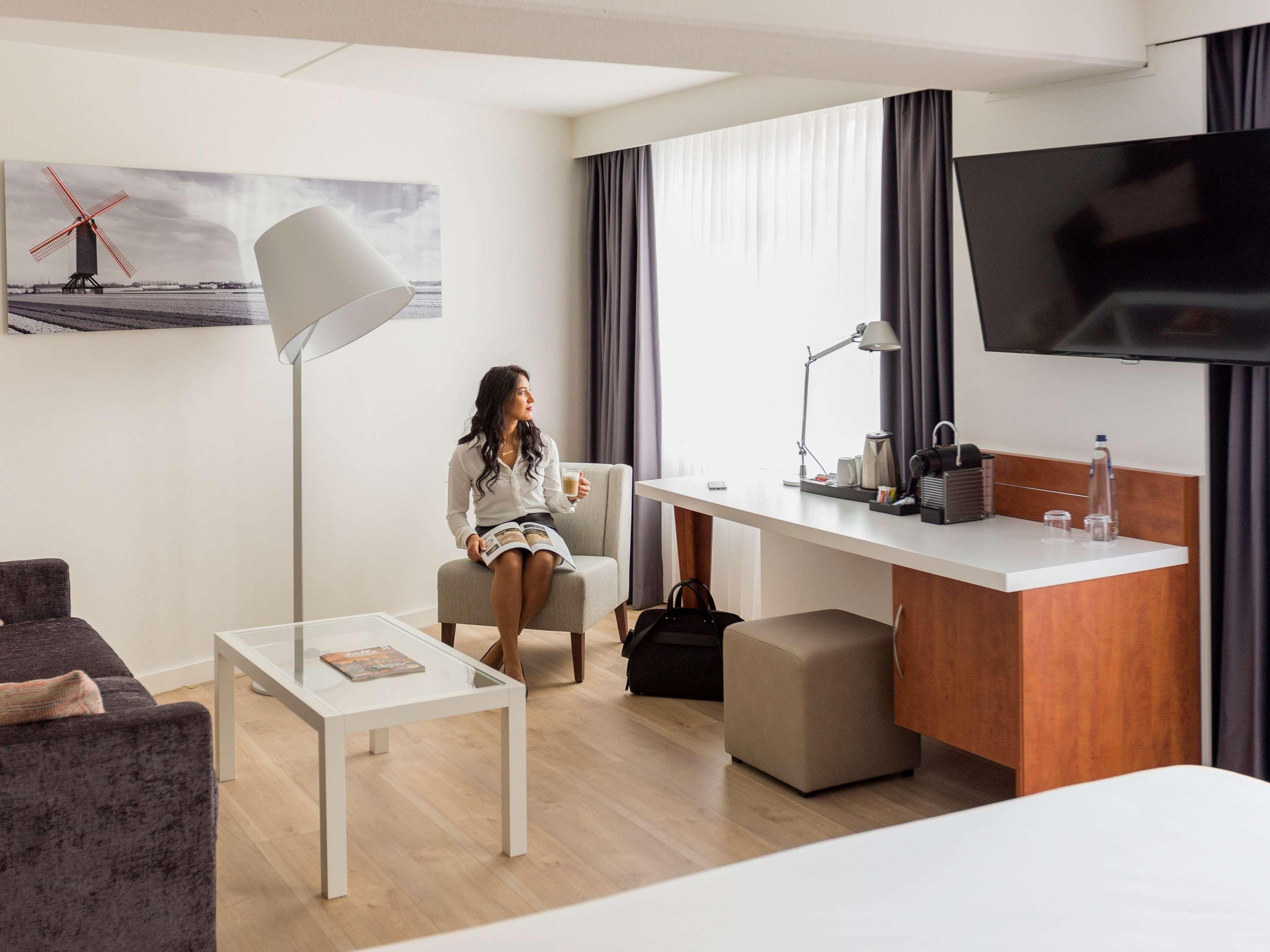 Mercure West 4*